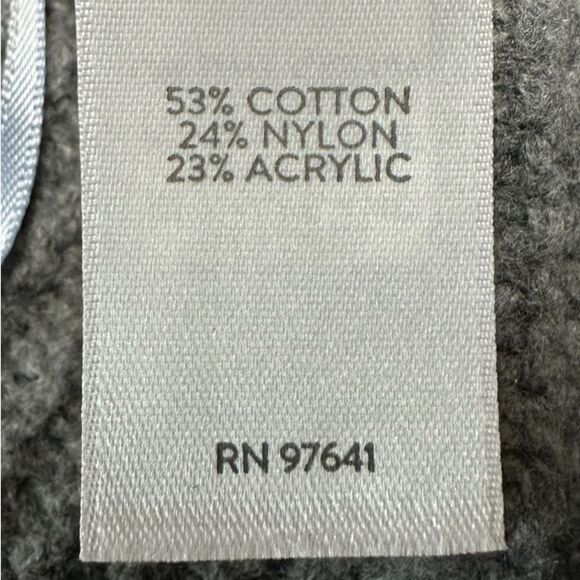 J. Jill Ombré-Stripes Textured Hooded Sweater
Gray Gradient. Size Small - Picture 7 of 8